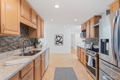 16576 NE 97th Place , Redmond, WA 98052-3166 - Photo 13