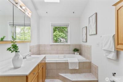 16576 NE 97th Place , Redmond, WA 98052-3166 - Photo 19