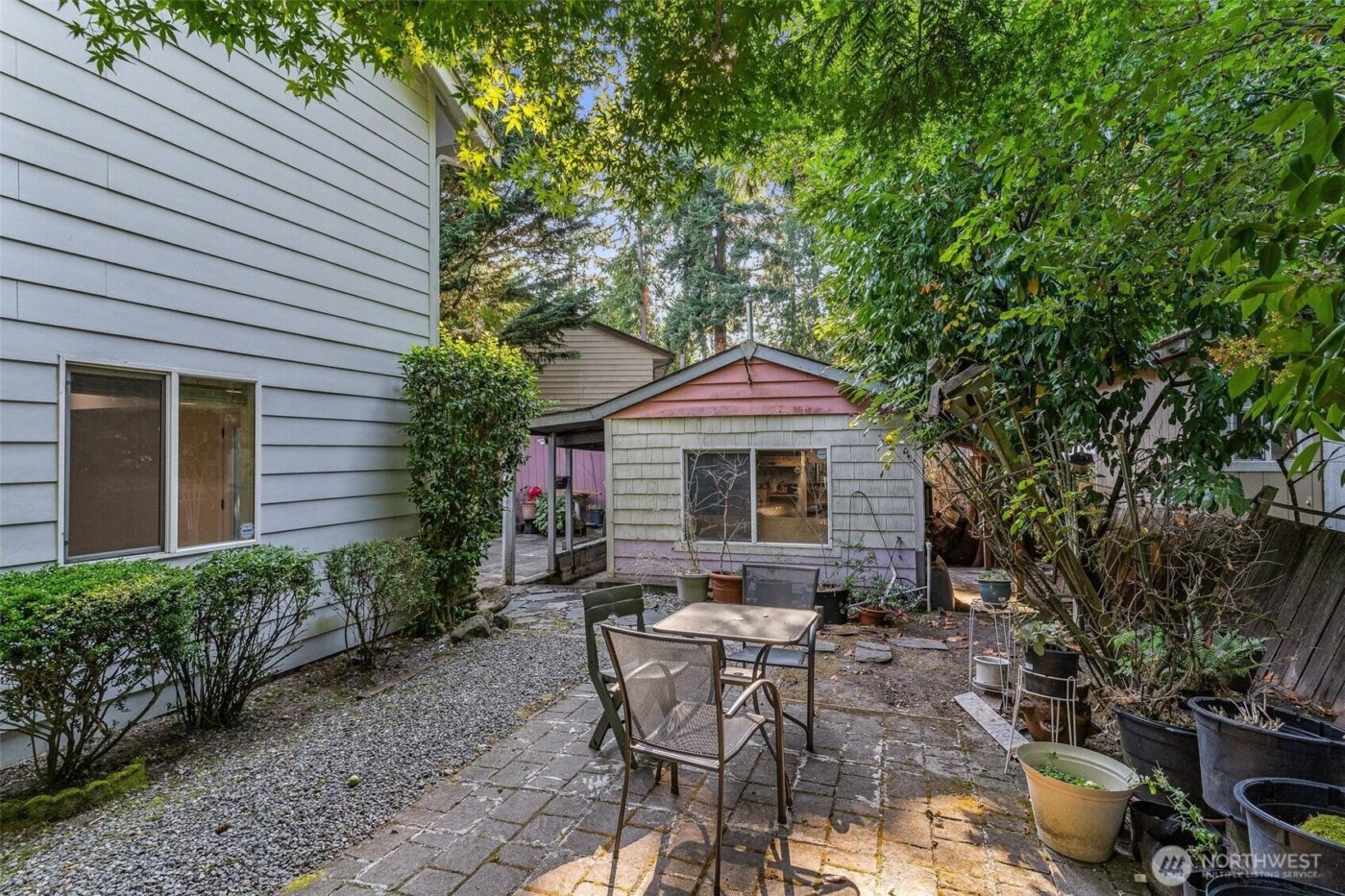 16576 NE 97th Place , Redmond, WA 98052-3166