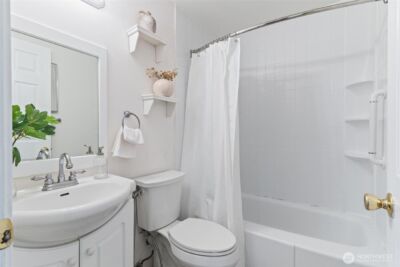 16576 NE 97th Place , Redmond, WA 98052-3166 - Photo 9