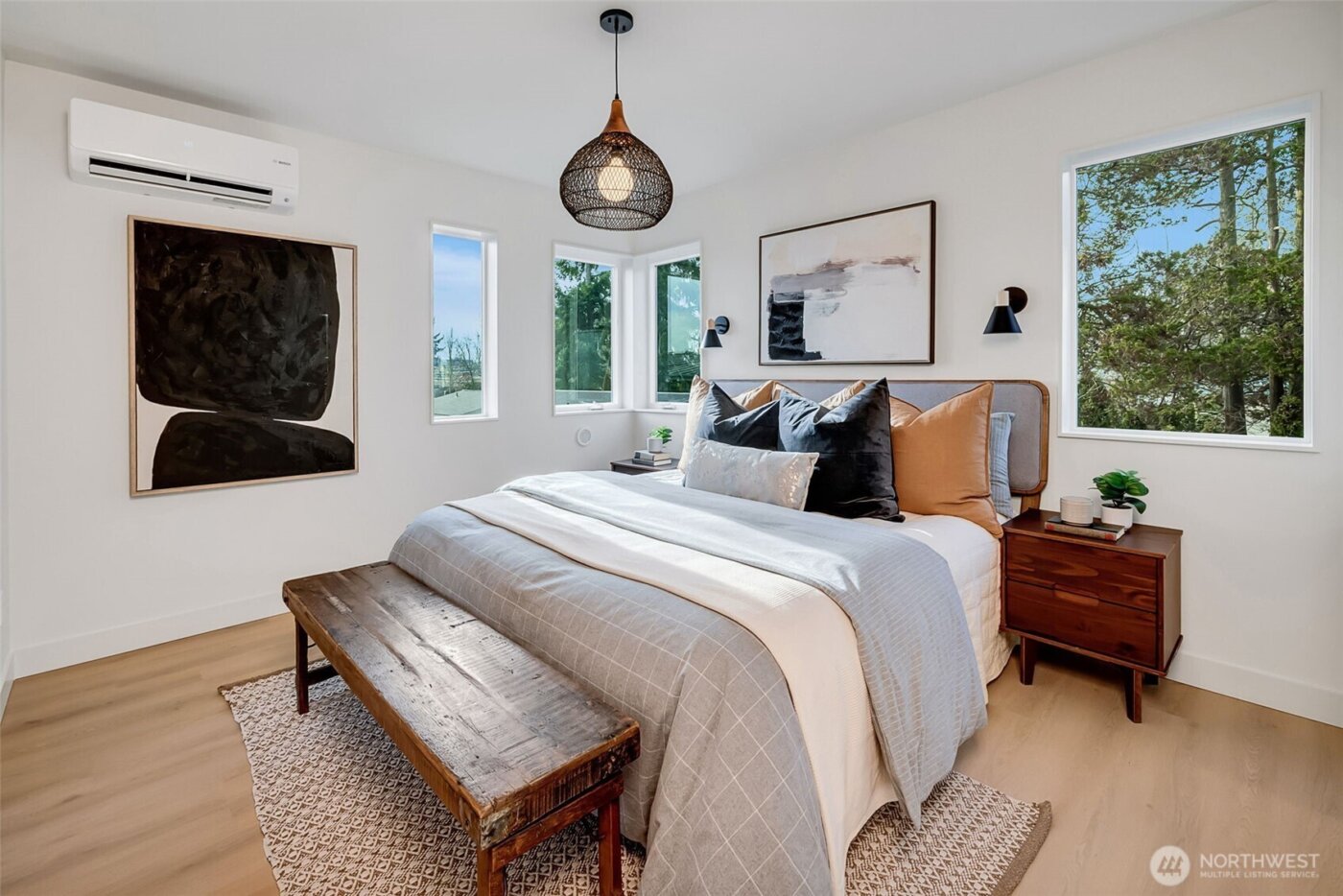 4409 B S Holly Street , Seattle, WA 98118