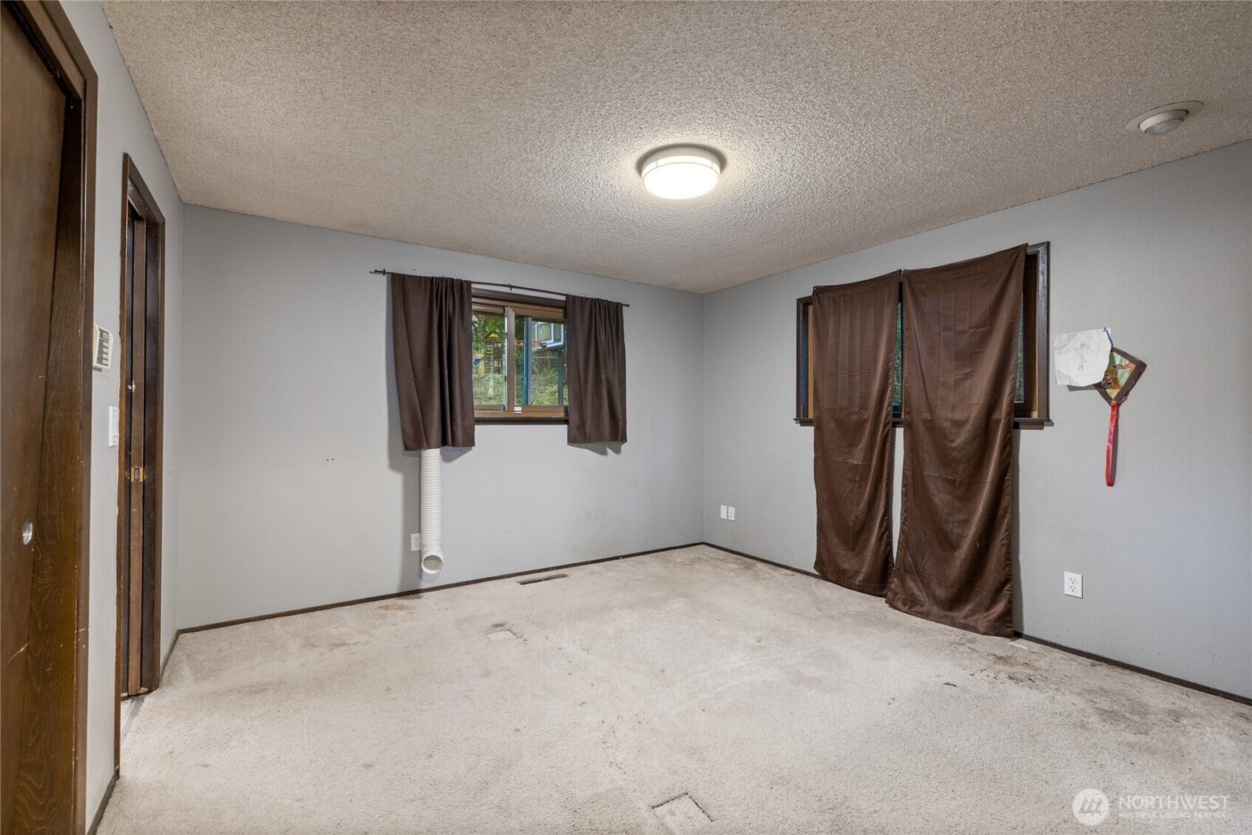 9615 36th Street E, Edgewood, WA 98371