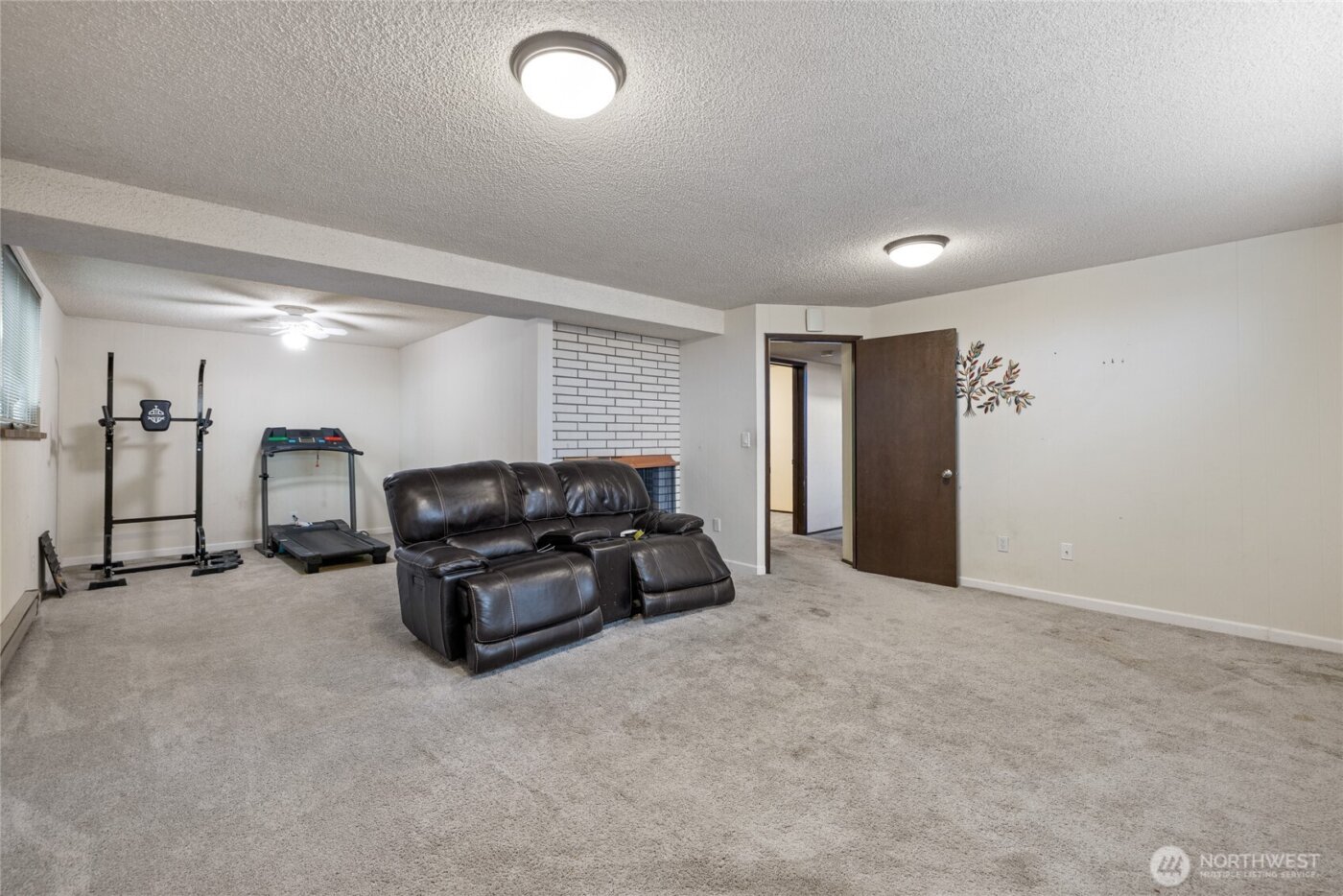 9615 36th Street E, Edgewood, WA 98371