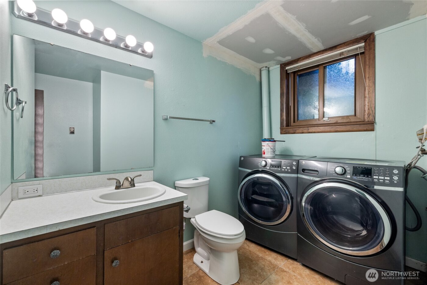 9615 36th Street E, Edgewood, WA 98371