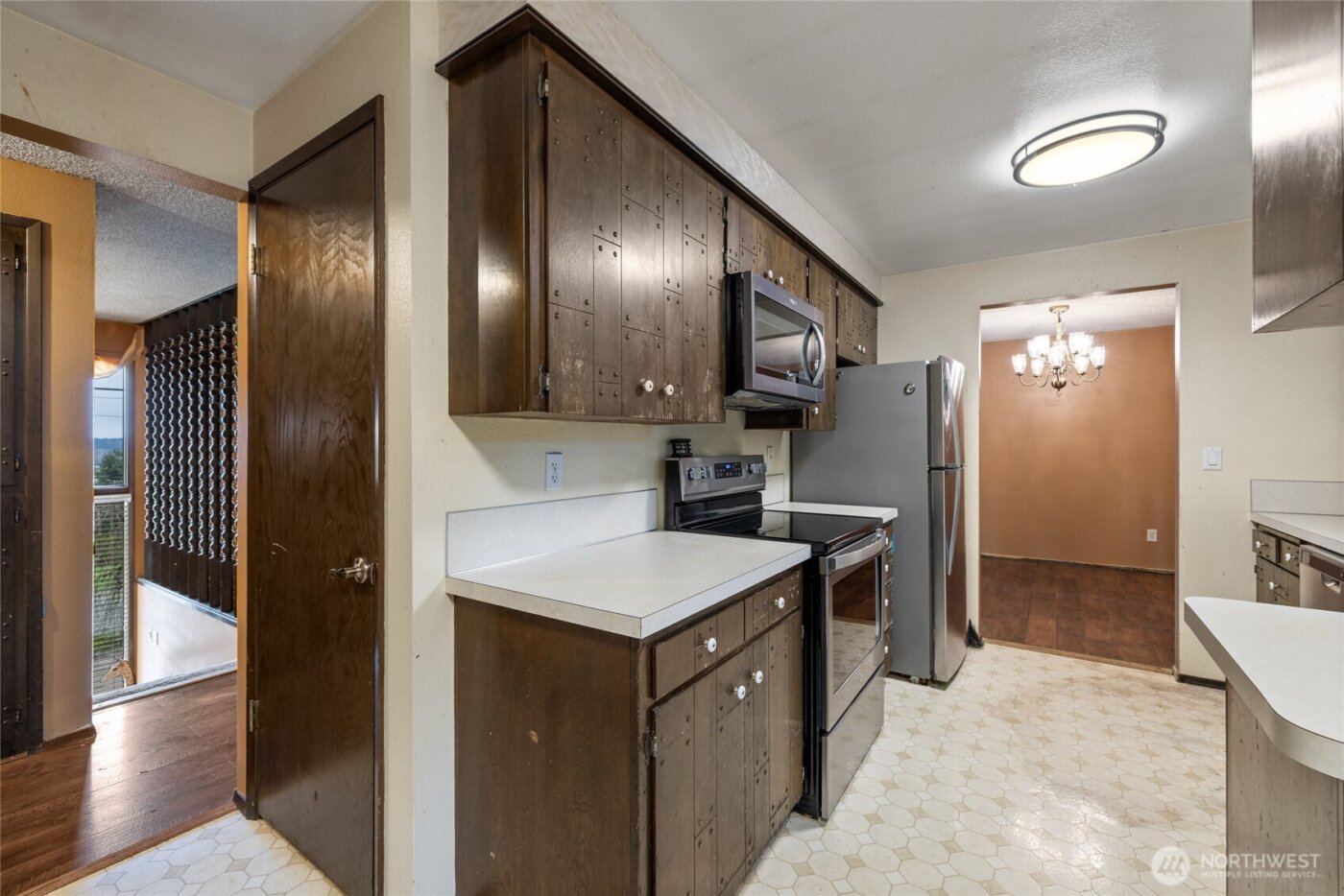 9615 36th Street E, Edgewood, WA 98371