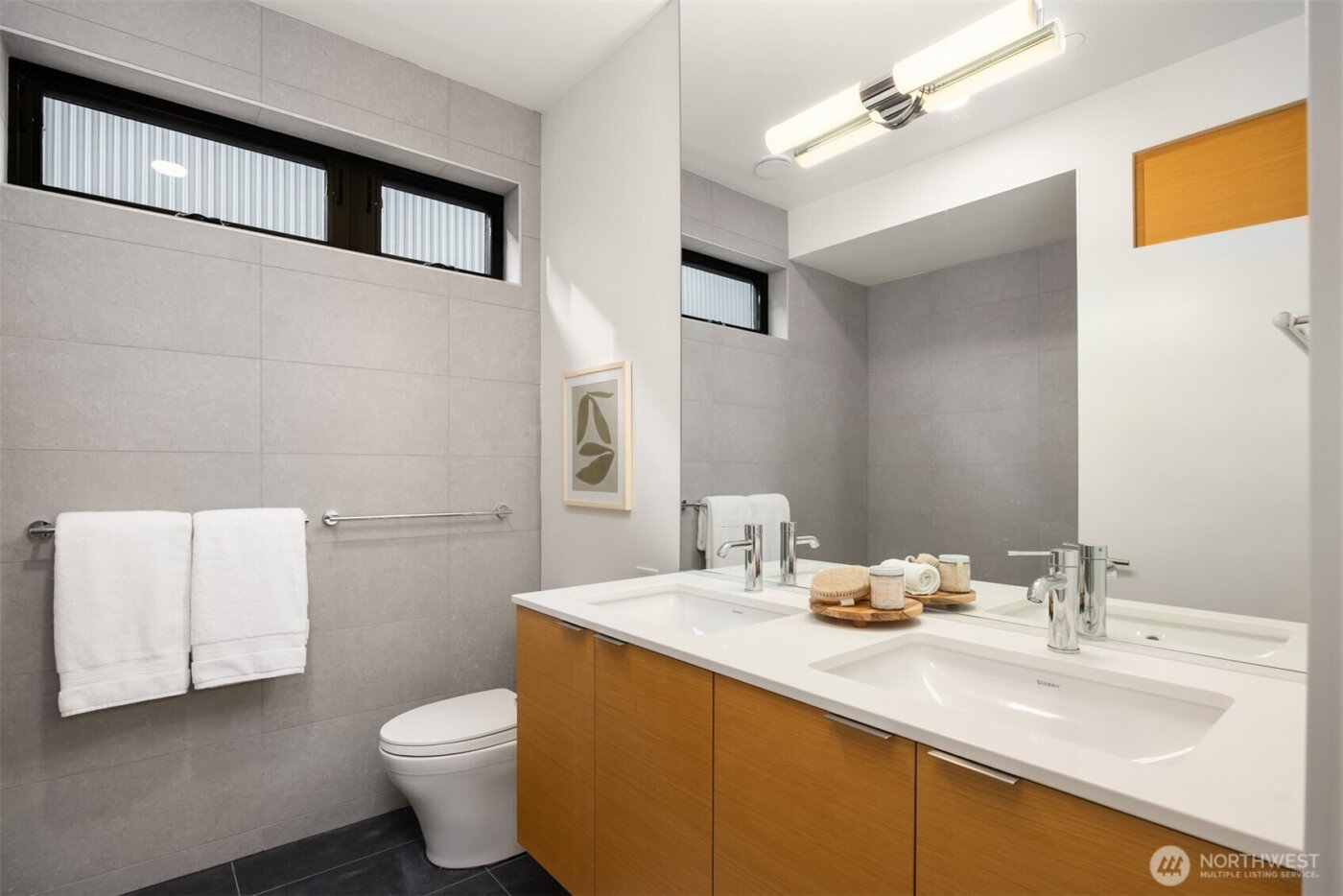 200 Shepard Way NW, Bainbridge Island, WA 98110