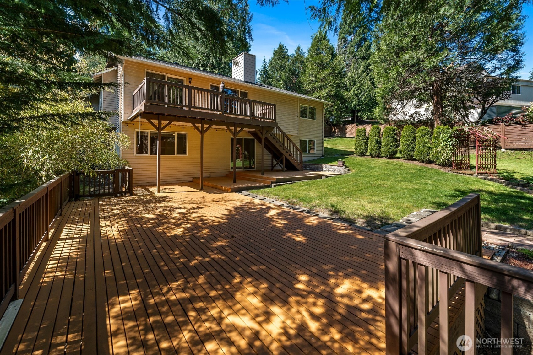 22706 NE 12th Place , Sammamish, WA 98074