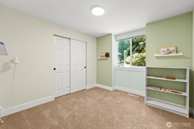 22706 NE 12th Place , Sammamish, WA 98074 - Photo 19