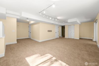 22706 NE 12th Place , Sammamish, WA 98074 - Photo 24