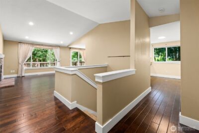 22706 NE 12th Place , Sammamish, WA 98074 - Photo 5