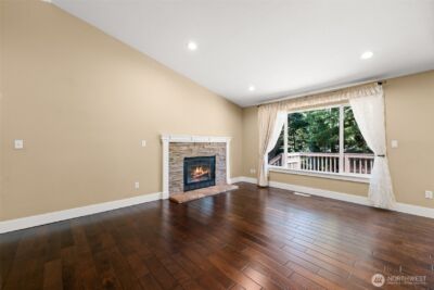 22706 NE 12th Place , Sammamish, WA 98074 - Photo 7