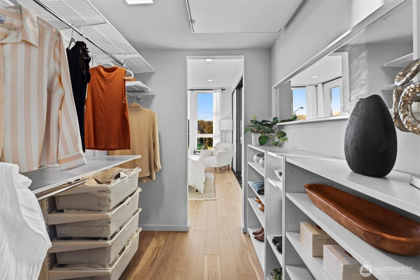 700 S Willow St , Seattle, WA 98108