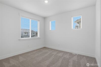 32403 Myrtle Avenue SE, Black Diamond, WA 98010 - Photo 17