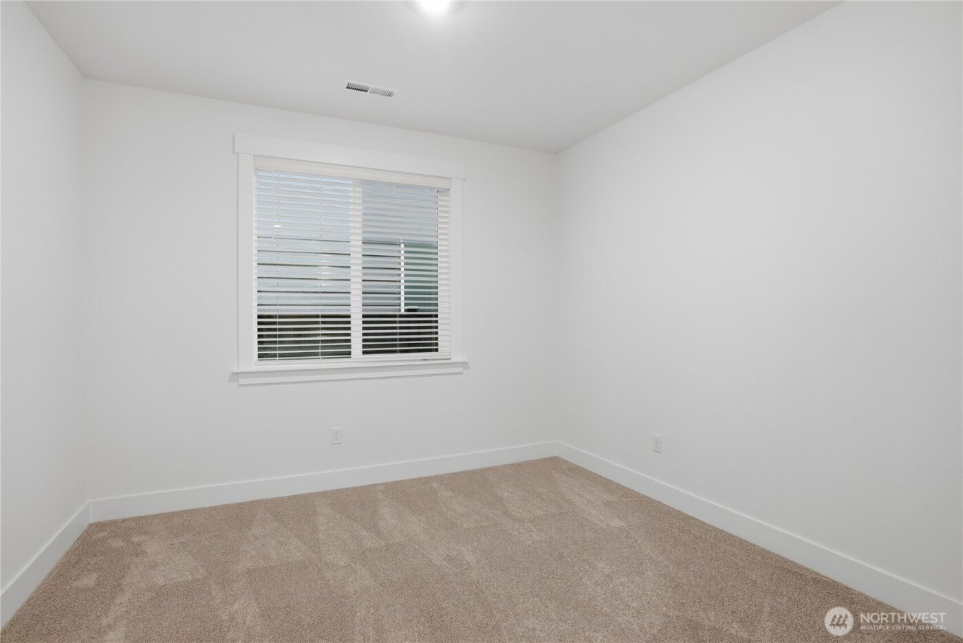 32403 Myrtle Avenue SE, Black Diamond, WA 98010