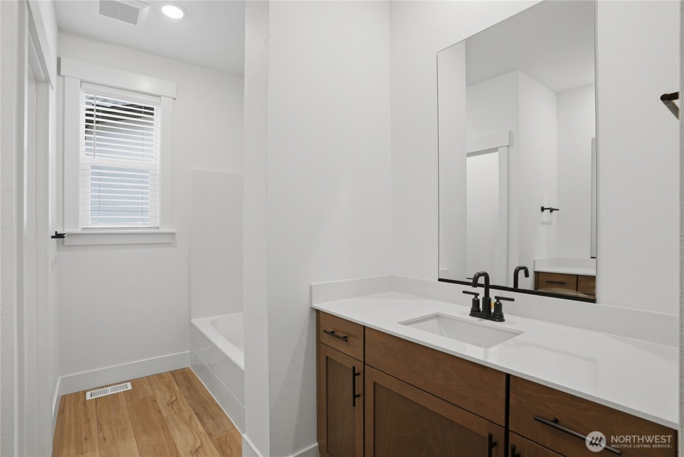 32403 Myrtle Avenue SE, Black Diamond, WA 98010