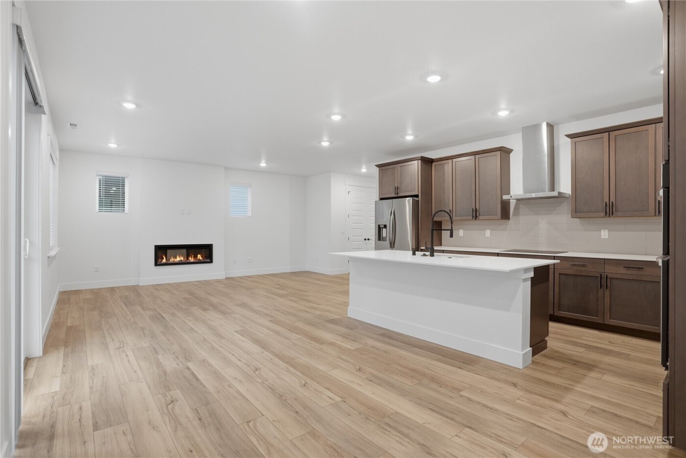 32403 Myrtle Avenue SE, Black Diamond, WA 98010