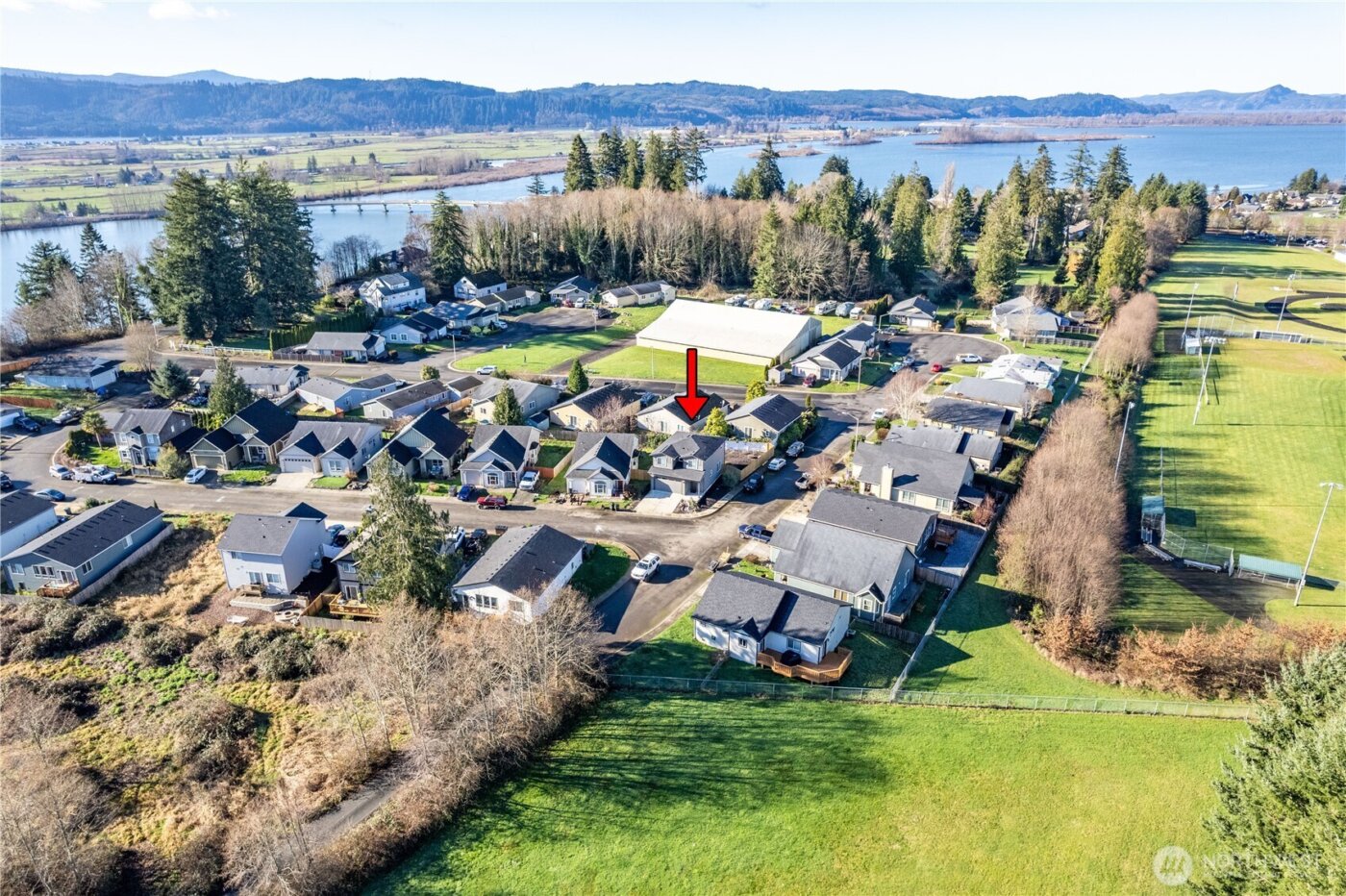 109 Hill Drive , Cathlamet, WA 98612