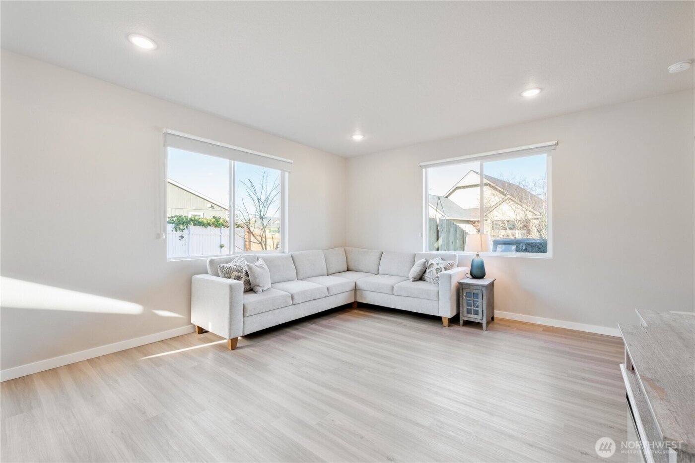 109 Hill Drive , Cathlamet, WA 98612