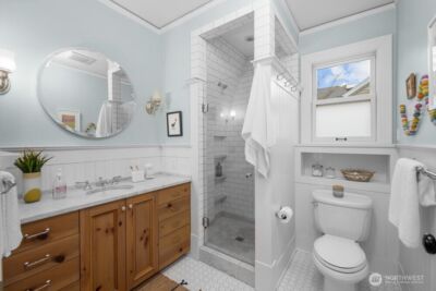 610 16th Avenue E, Seattle, WA 98112 - Photo 27