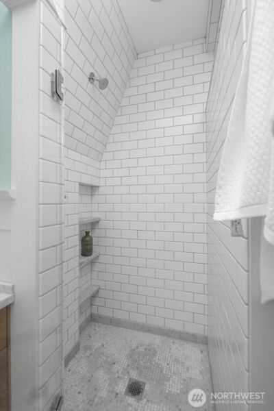 610 16th Avenue E, Seattle, WA 98112 - Photo 28