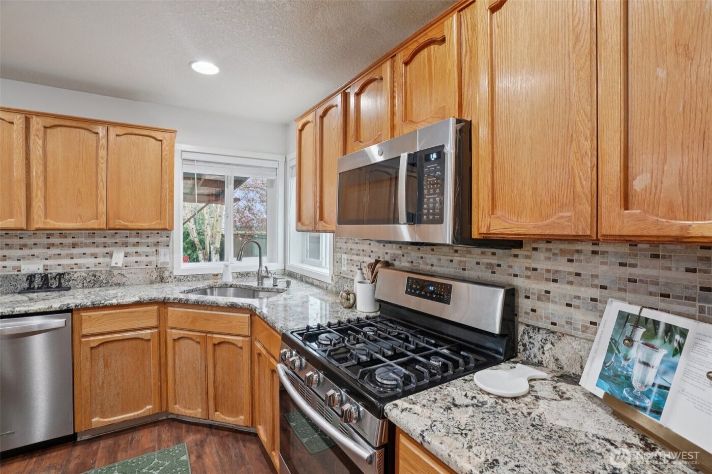 1806 NE 177th Avenue , Vancouver, WA 98684