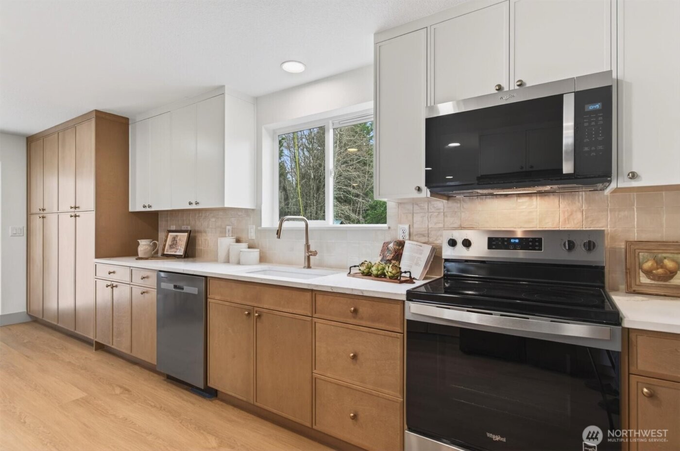 7 Sun Crest Lane , Cathlamet, WA 98612