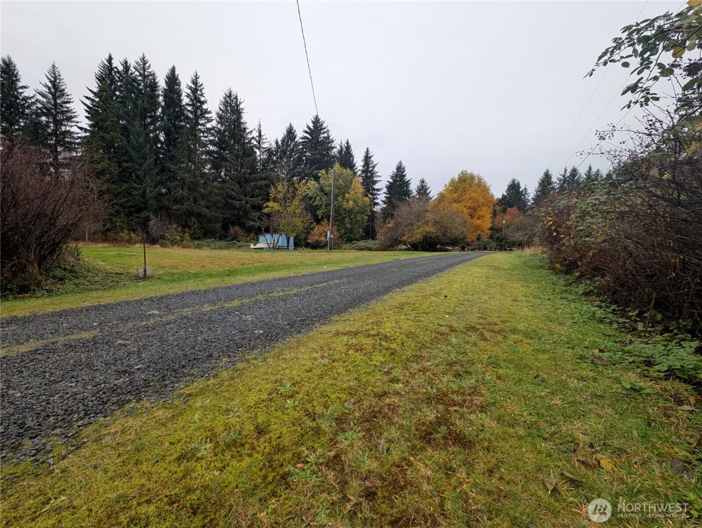 81 Barber Road , Clallam Bay, WA 98326
