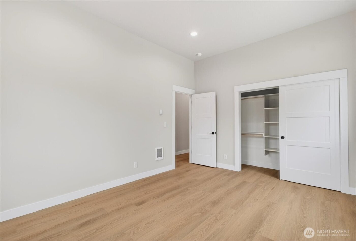 11 Sun Crest Lane , Cathlamet, WA 98612