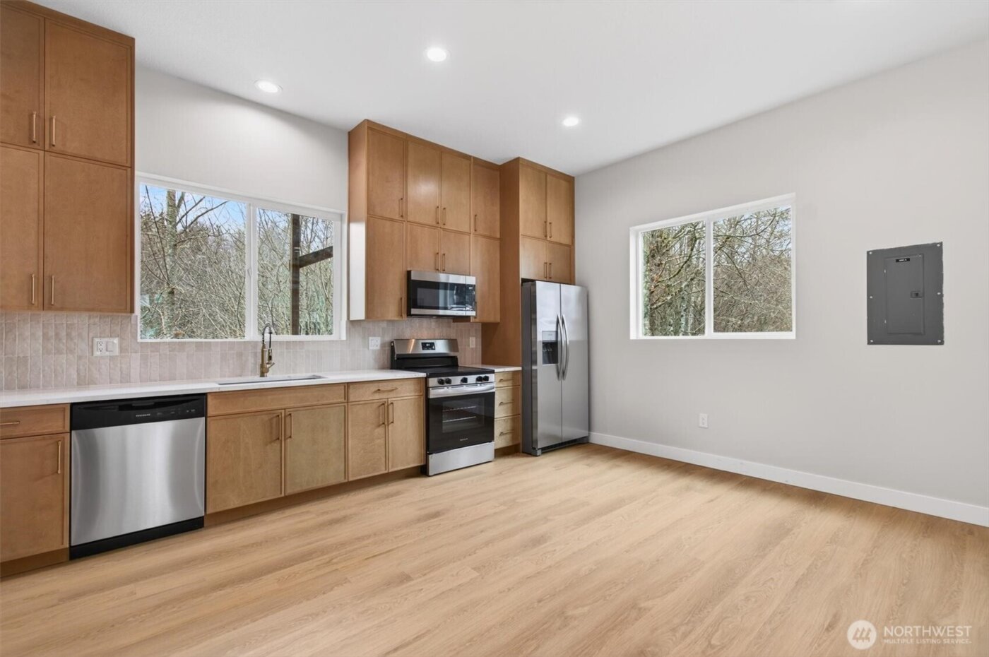 11 Sun Crest Lane , Cathlamet, WA 98612