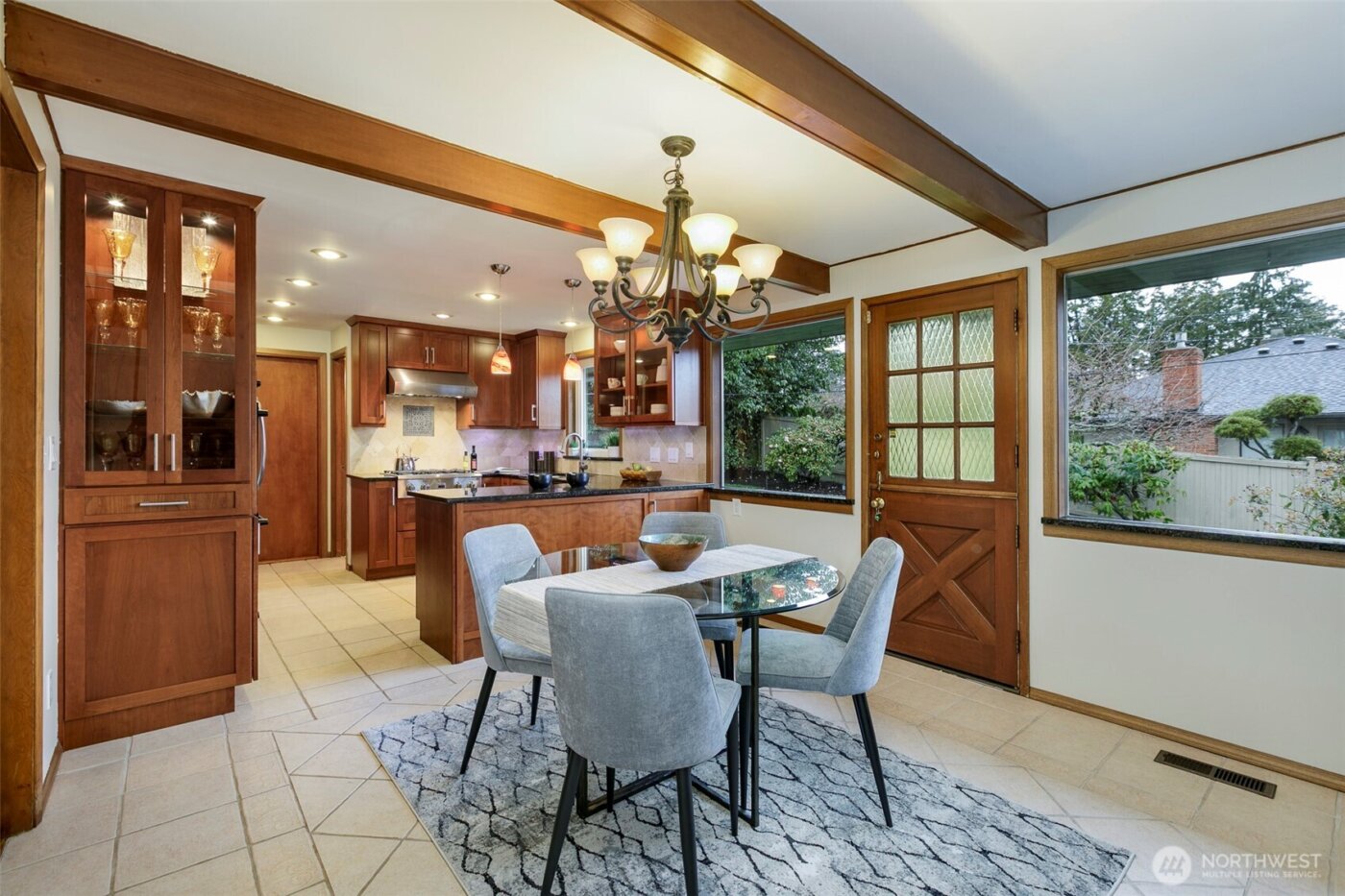 1214 NW 122nd Street , Seattle, WA 98177