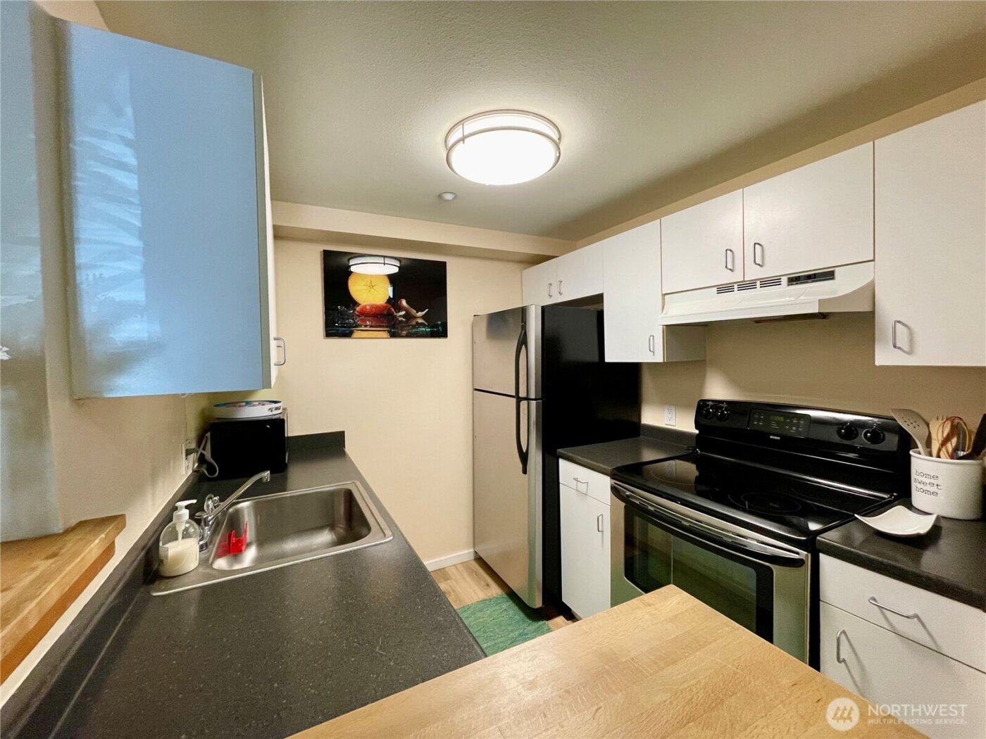 1415 2nd Avenue #1106, Seattle, WA 98101