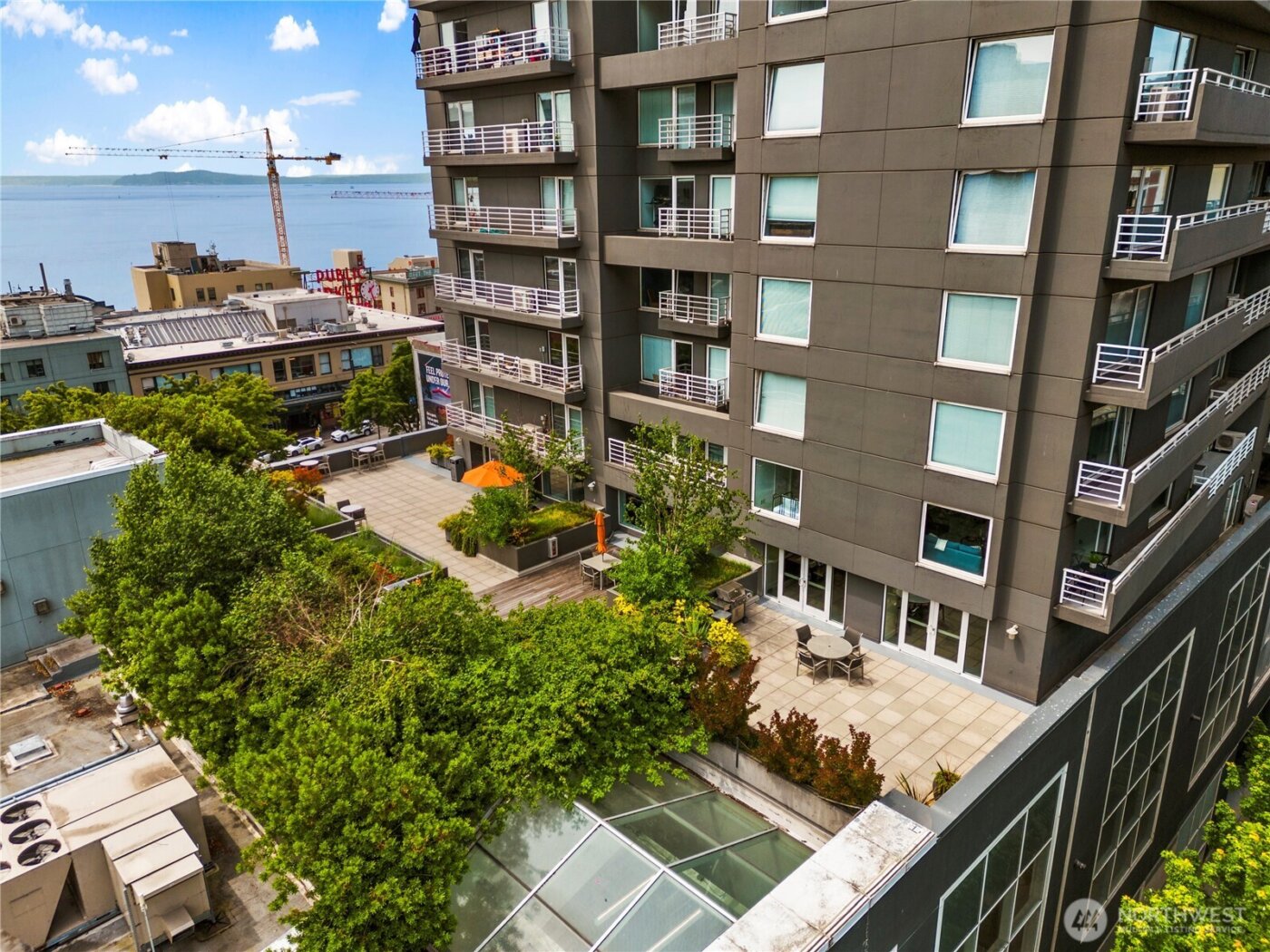 1415 2nd Avenue #1106, Seattle, WA 98101