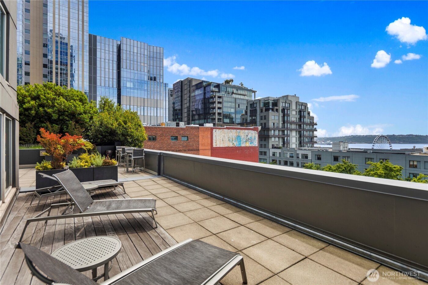 1415 2nd Avenue #1106, Seattle, WA 98101