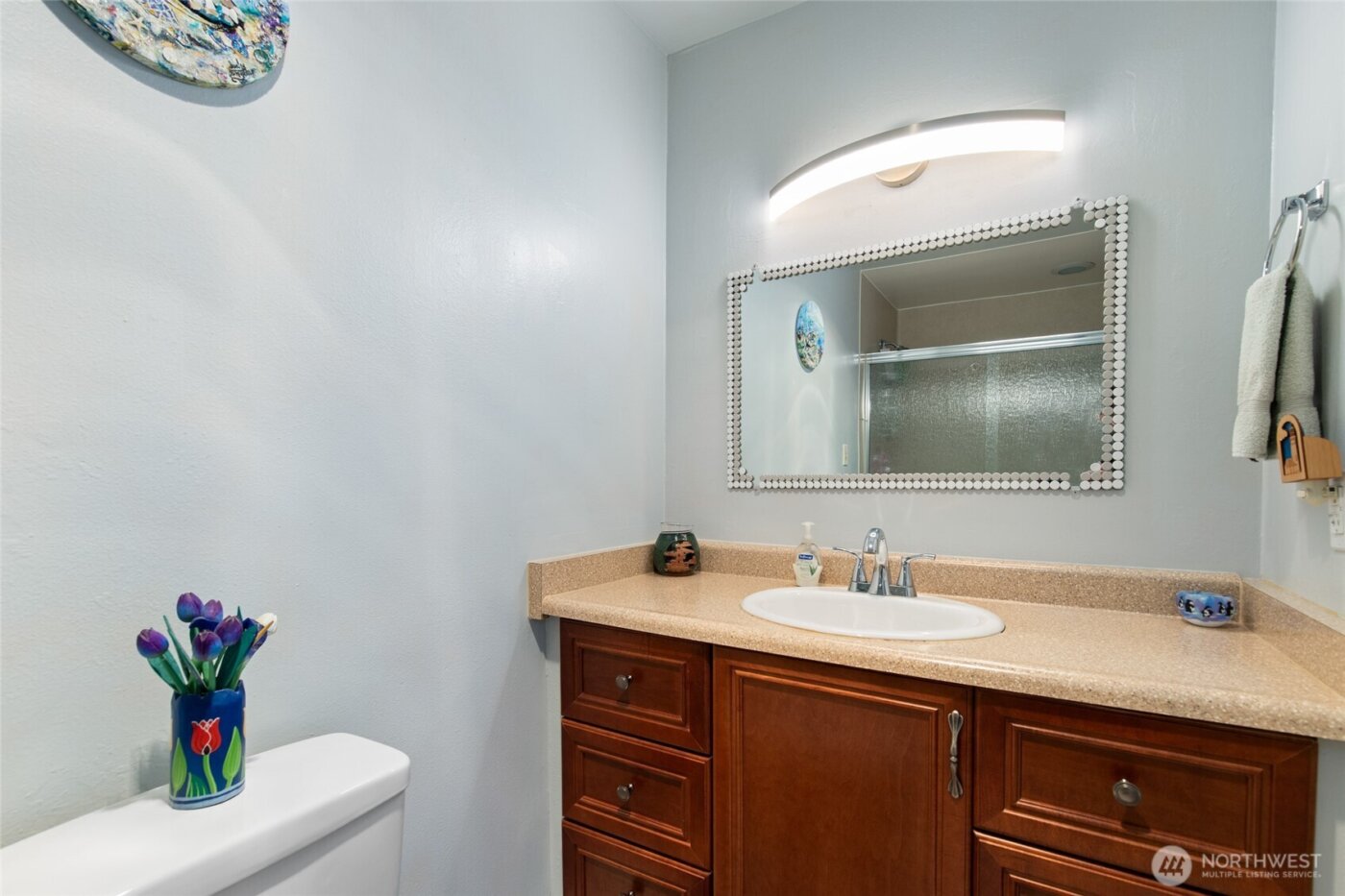 1605 149th Place SE #1, Bellevue, WA 98007