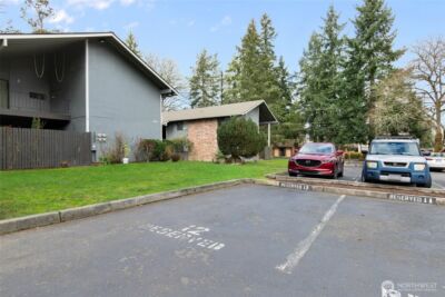 1605 149th Place SE #1, Bellevue, WA 98007 - Photo 20