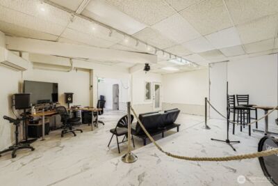 11463 Rainier Avenue S, Seattle, WA 98178 - Photo 15