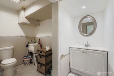 11463 Rainier Avenue S, Seattle, WA 98178 - Photo 19