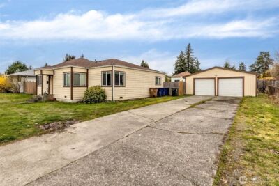 861 S 72nd Street , Tacoma, WA 98408 - Photo 2