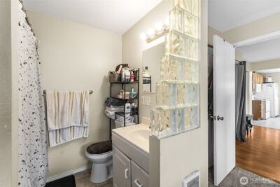861 S 72nd Street , Tacoma, WA 98408 - Photo 10