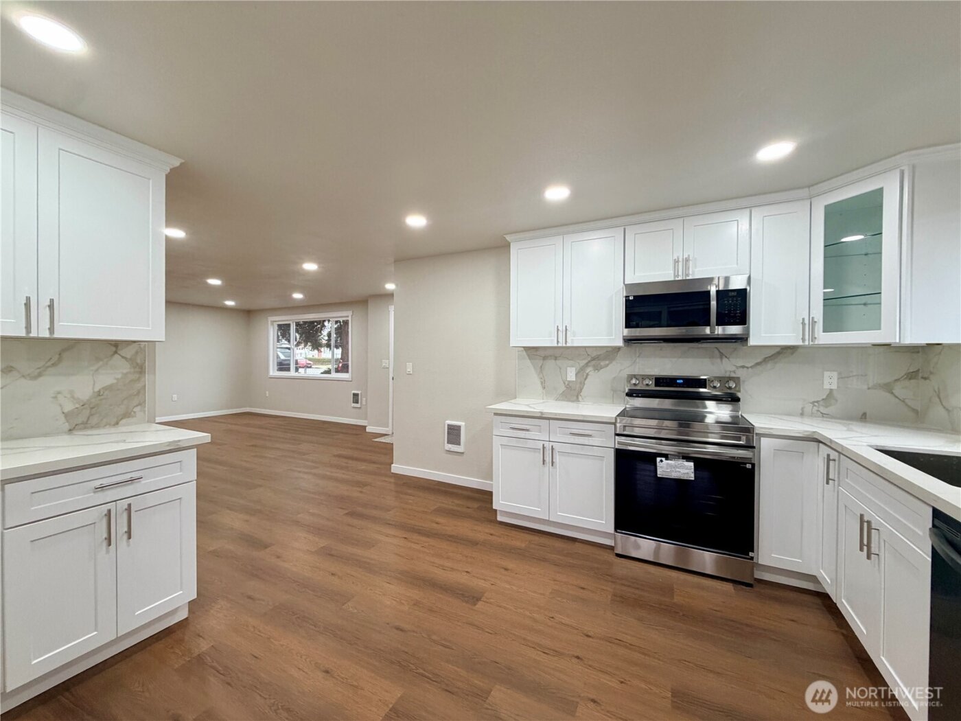 7105 S Madison Street , Tacoma, WA 98409