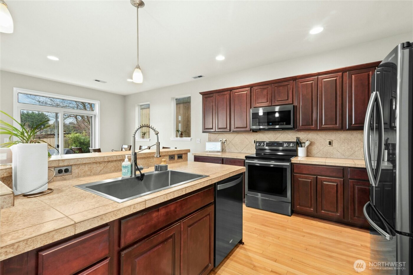 7725 12th Street SE, Lake Stevens, WA 98258