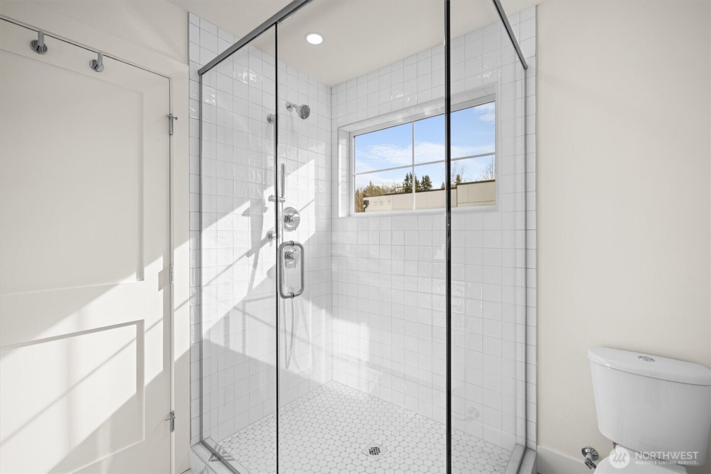 2815 E Denny Way #B, Seattle, WA 98122