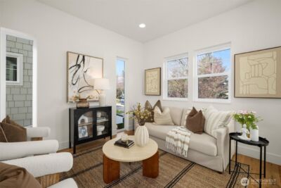 2815 E Denny Way #B, Seattle, WA 98122 - Photo 2