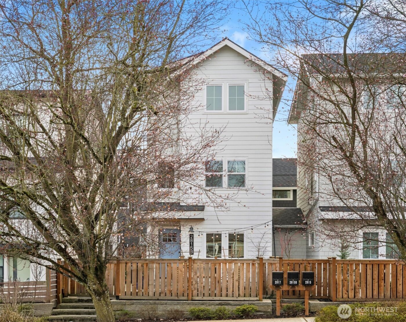 2815 E Denny Way #B, Seattle, WA 98122