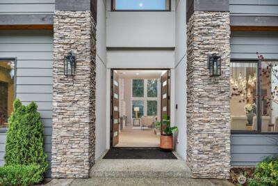 3204 116th Avenue NE, Bellevue, WA 98004 - Photo 2