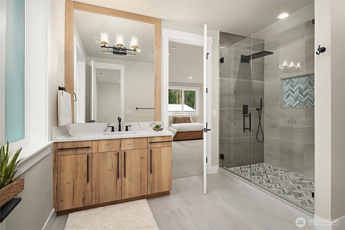 3204 116th Avenue NE, Bellevue, WA 98004