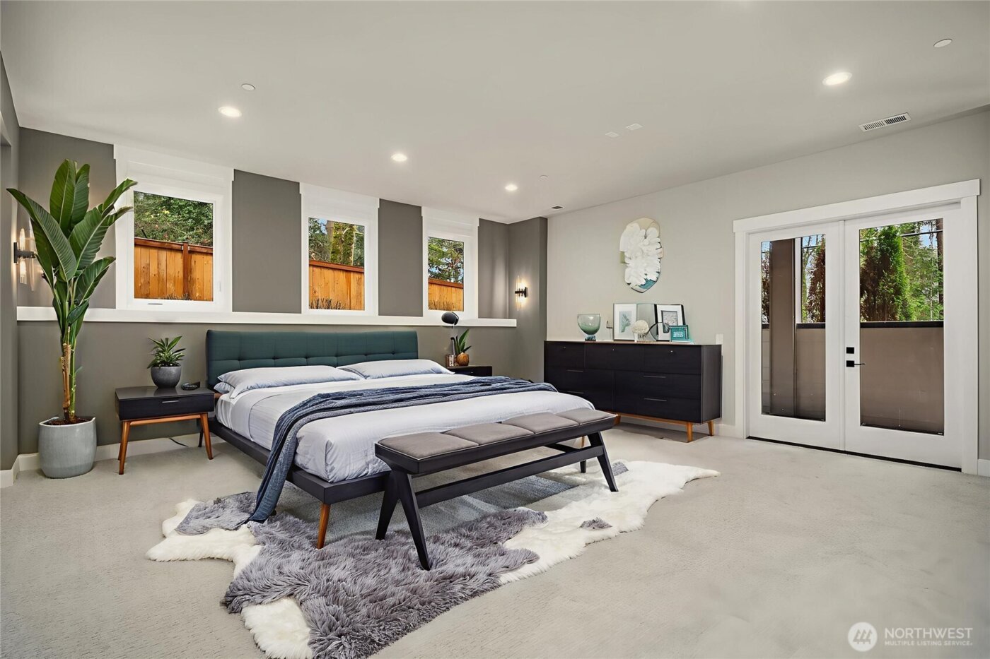 3204 116th Avenue NE, Bellevue, WA 98004