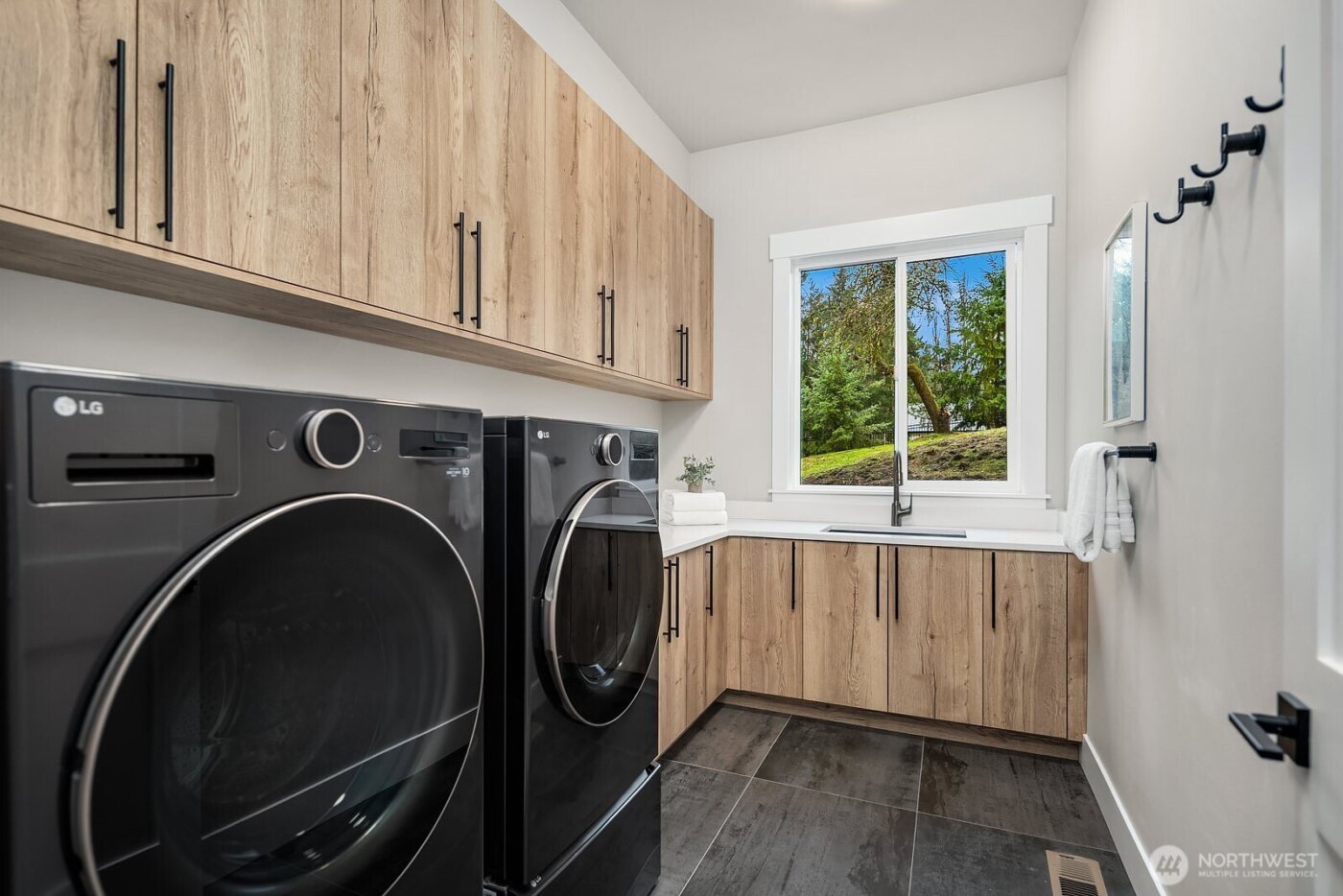 3204 116th Avenue NE, Bellevue, WA 98004