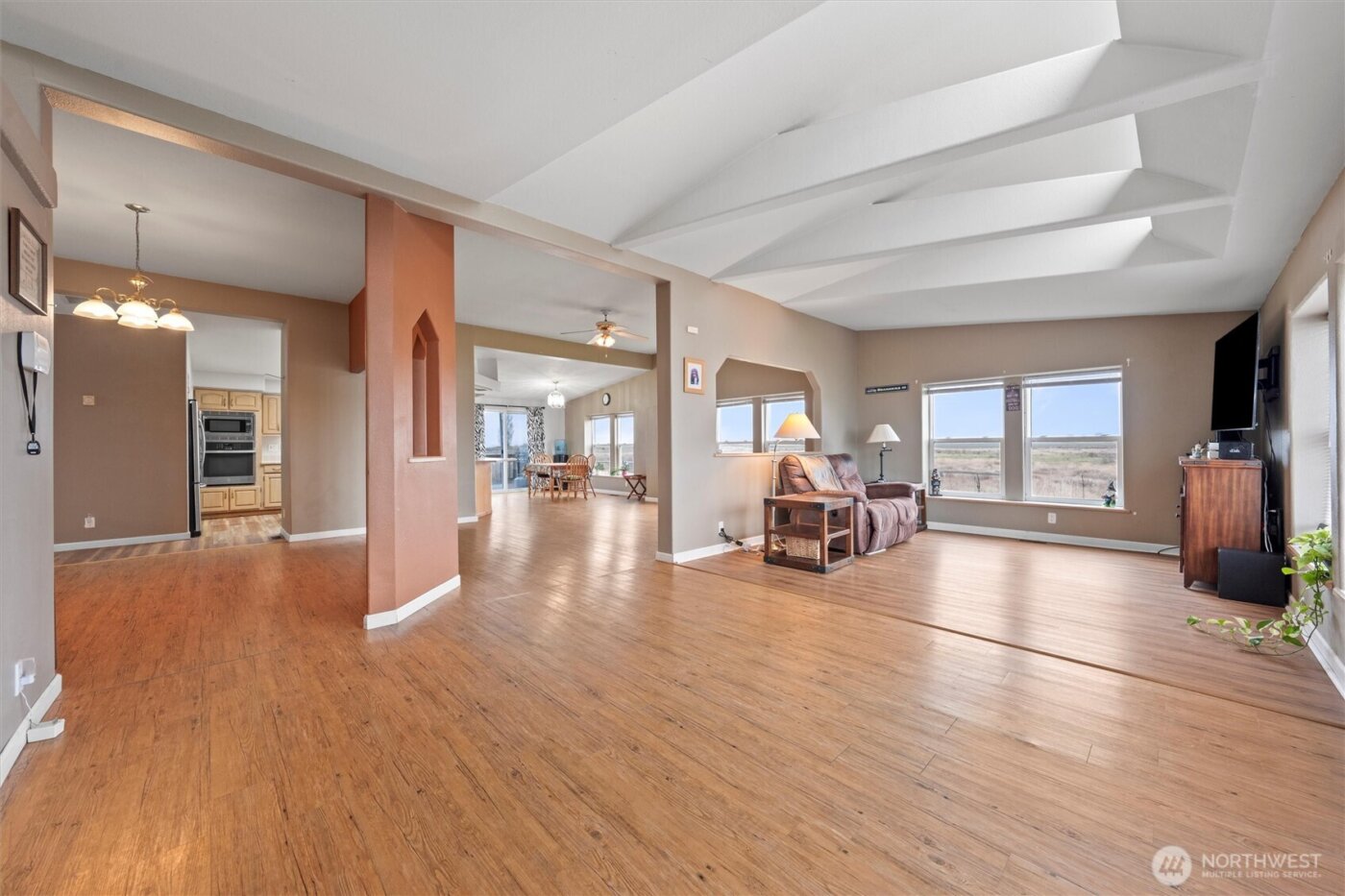 9468 Rd 14 NE, Moses Lake, WA 98837