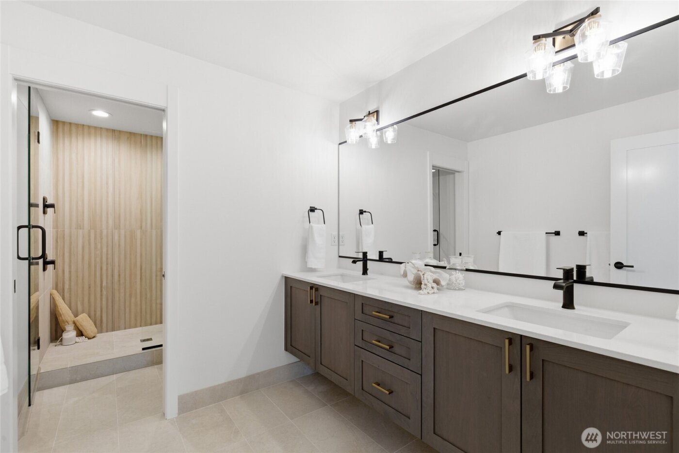 313 17th Avenue E #B, Seattle, WA 98112